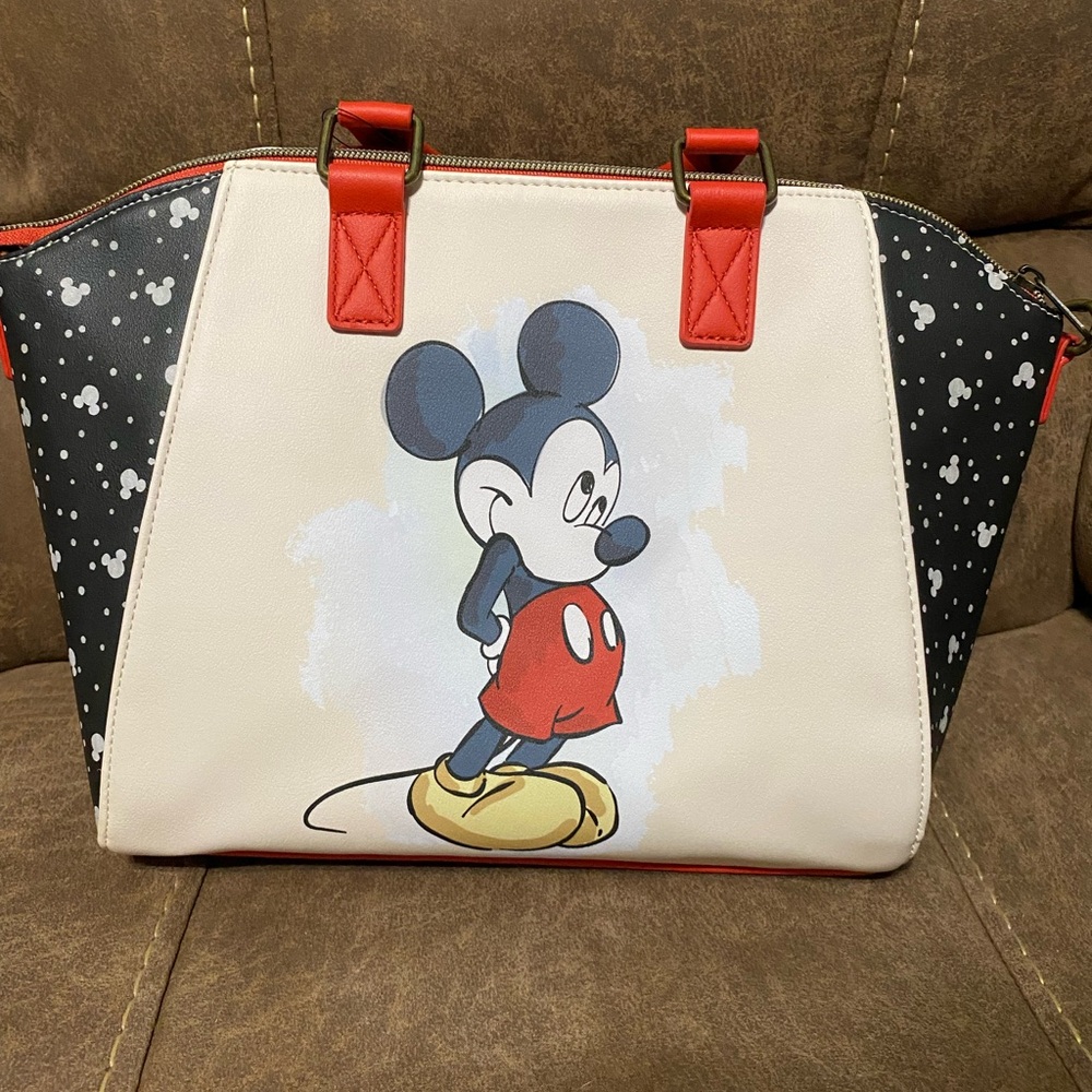 Loungefly -NWT- Mickey Mouse sketch Shoulder Bag -